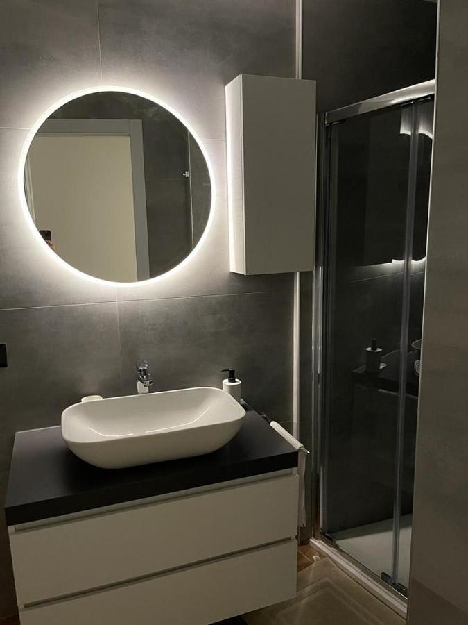 Apartmán Kibilu - San Donato Vicinanze Irccs Policlinico San Donato Milanese Exteriér fotografie